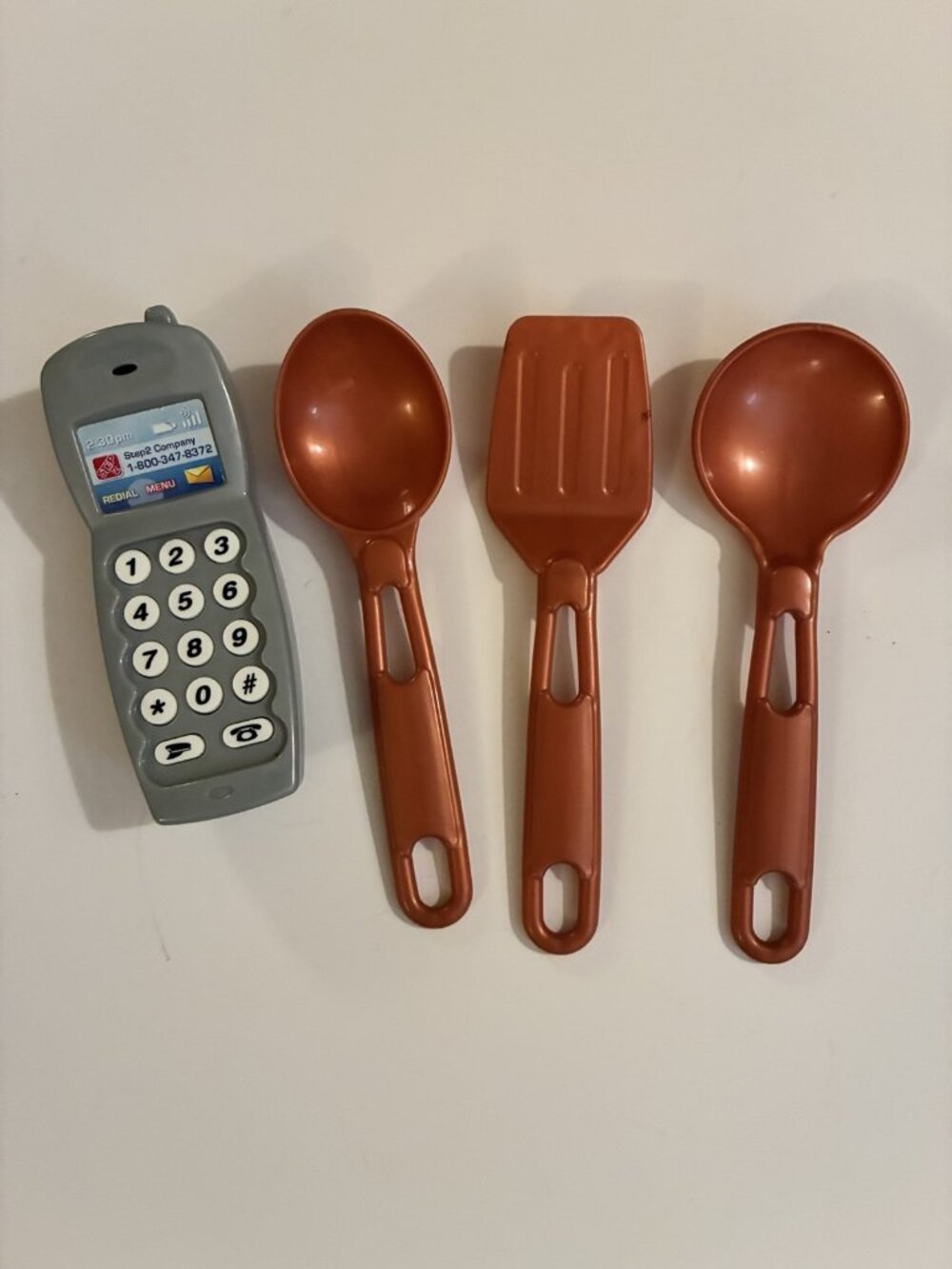 Step2 Pretend Play Kitchen Utensils & Cell Phone Replacement Toy Set Kids